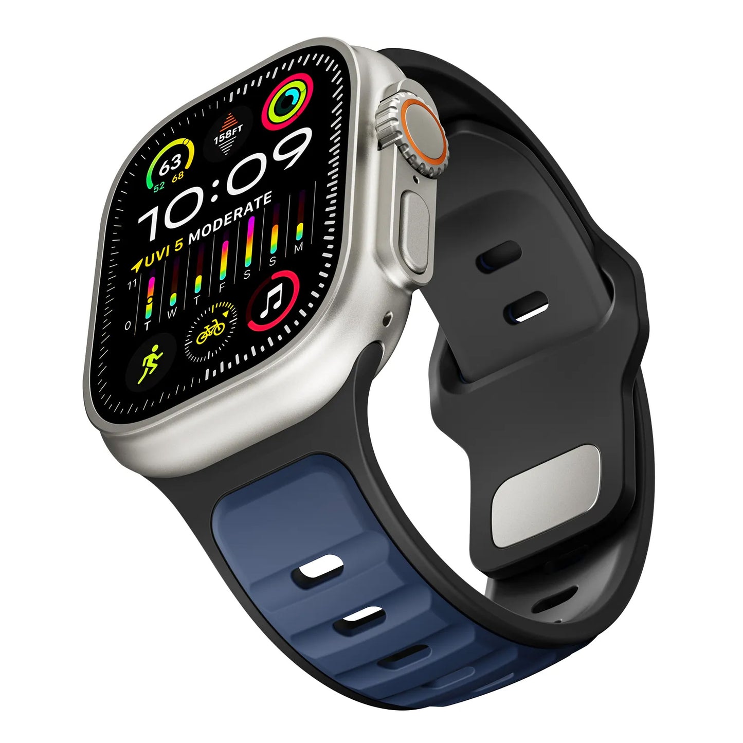Das Arktisband Apple Watch Silikonarmband „Swift“ verfügt über ein schweißabsorbierendes und atmungsaktives blau-schwarzes Band mit sportlichen Löchern, gepaart mit einer rechteckigen Smartwatch mit Anzeige von Gesundheitsdaten, Uhrzeit, App-Symbolen und einem silbernen Gehäuse.