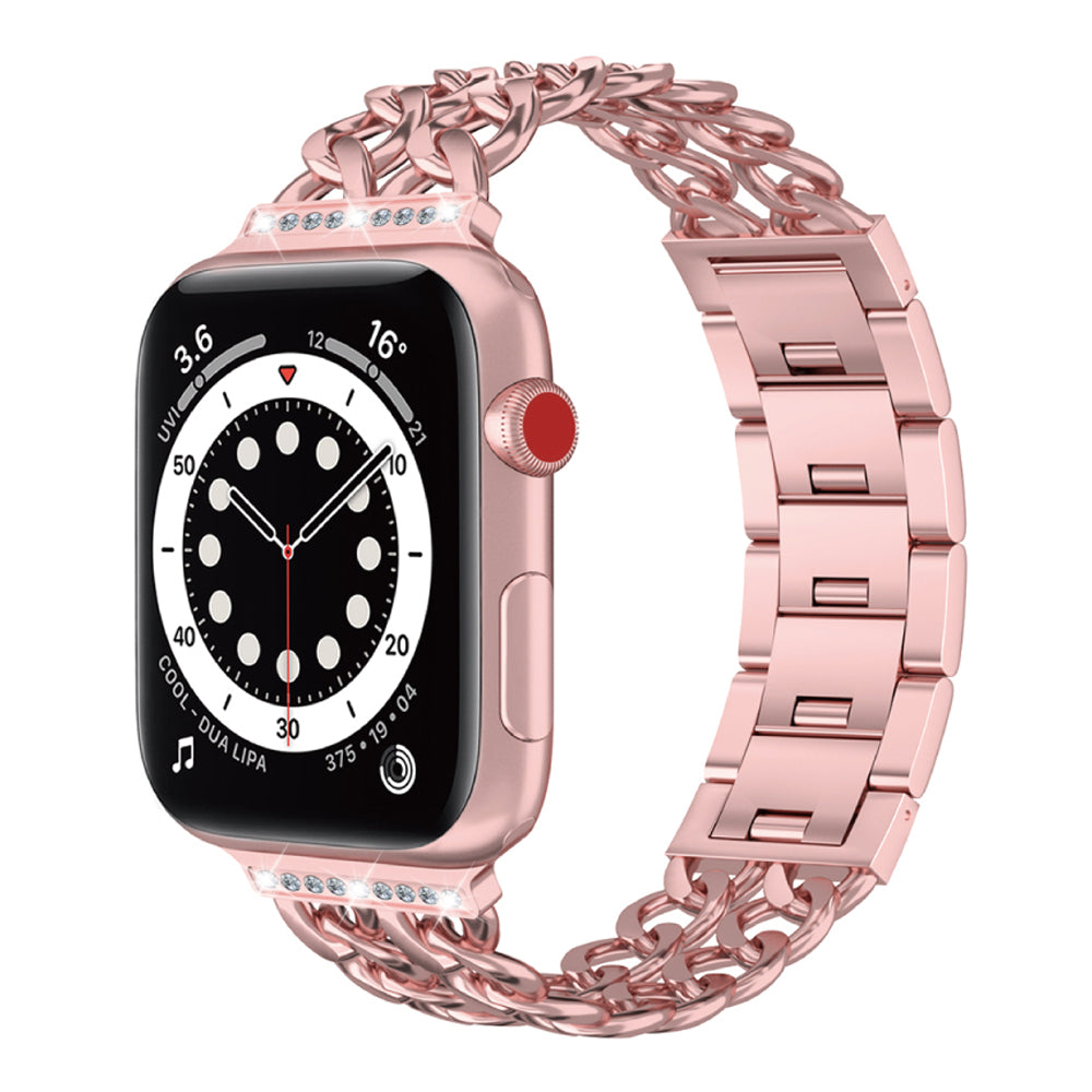 Das arktisband Apple Watch Armband „Princess“ von arktisband verfügt über eine glanzvolle Gliederstruktur mit geflochtenen Kettengliedern und Metallsegmenten in Roségold und zeigt ein analoges Zifferblatt – perfekt für einen eleganten Look.