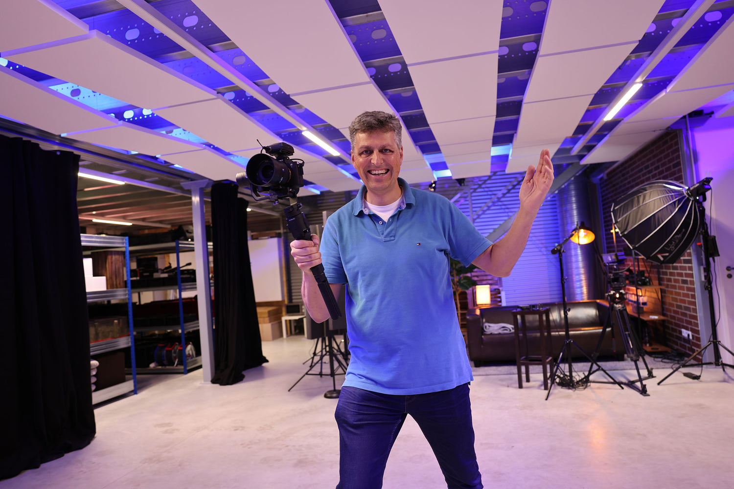 Rainer Wolf im Wolffilms Filmstudio