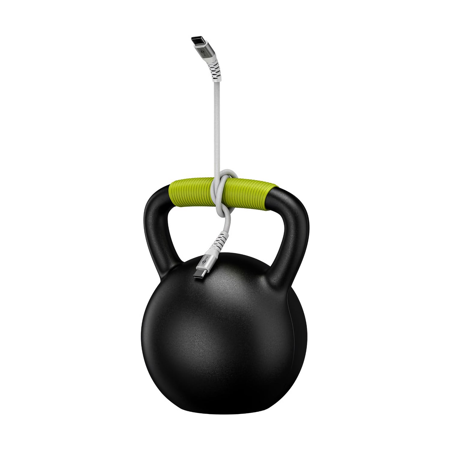 Eine schwarze Kettlebell mit grünem Griff ist mit einem Goobay USB-C auf USB-C Textilkabel mit Metallsteckern ausgestattet, das um den Griff gewickelt und in sich selbst eingesteckt ist und so eine Schlaufe bildet. Ideal für schnelle Datenübertragung. Der Hintergrund ist schlicht weiß.