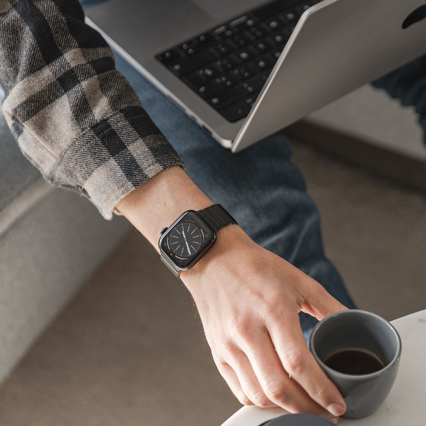 Aviato Apple Watch magnetisches Edelstahlarmband APOLLO