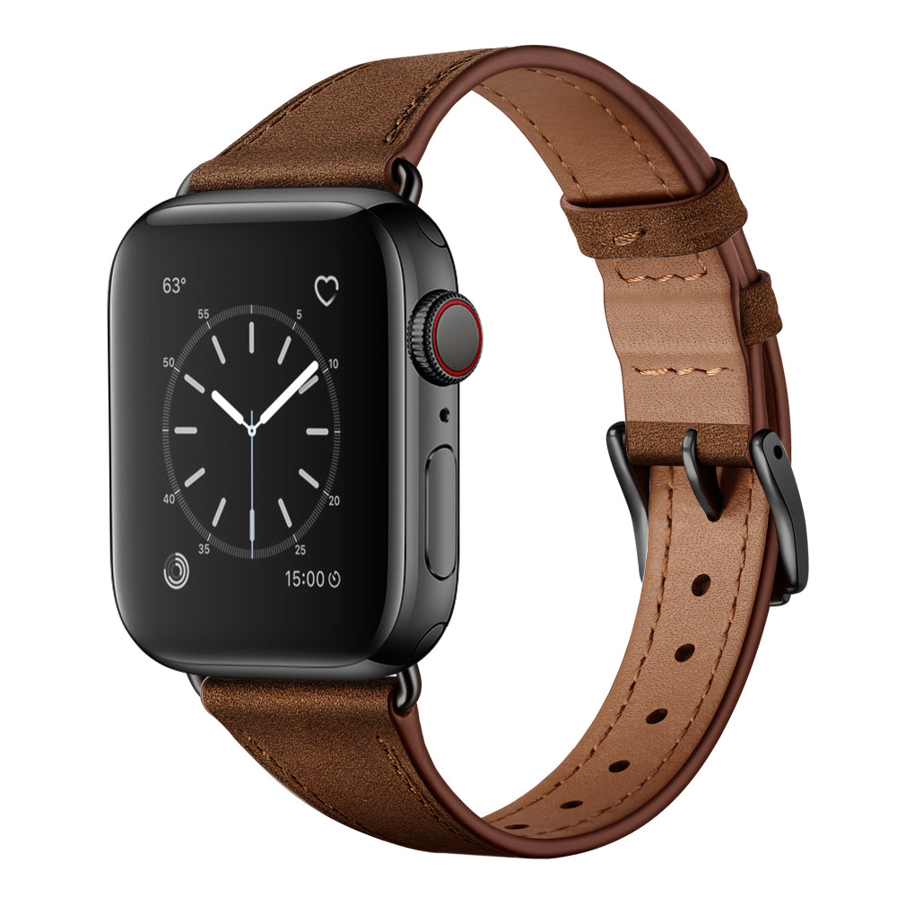 Das arktisband Apple Watch Lederarmband „Napoli“, abgebildet auf einer schwarzen Smartwatch mit rechteckigem Display für Zeit-, Temperatur- und Herzsymbole, besteht aus echtem braunen Leder im minimalistischen Stil auf weißem Hintergrund.