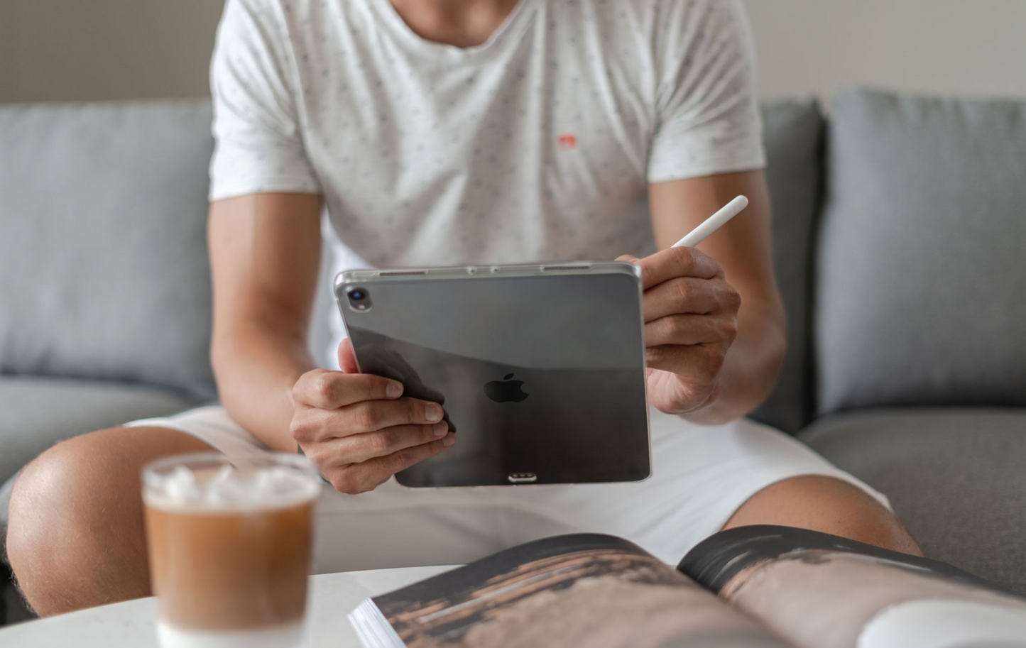 ArktisPRO iPad Pro 12,9" (2020) Invisible Air Case