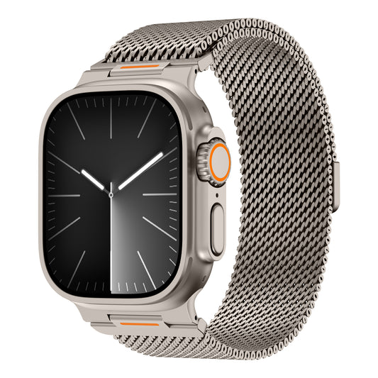 Das arktisband Apple Watch Milanaise Armband "Bold SE" ist ein silbernes Smartwatch-Zubehör mit einem Edelstahl-Meshband und einem schwarzen analogen Ziffernblatt-Display.
