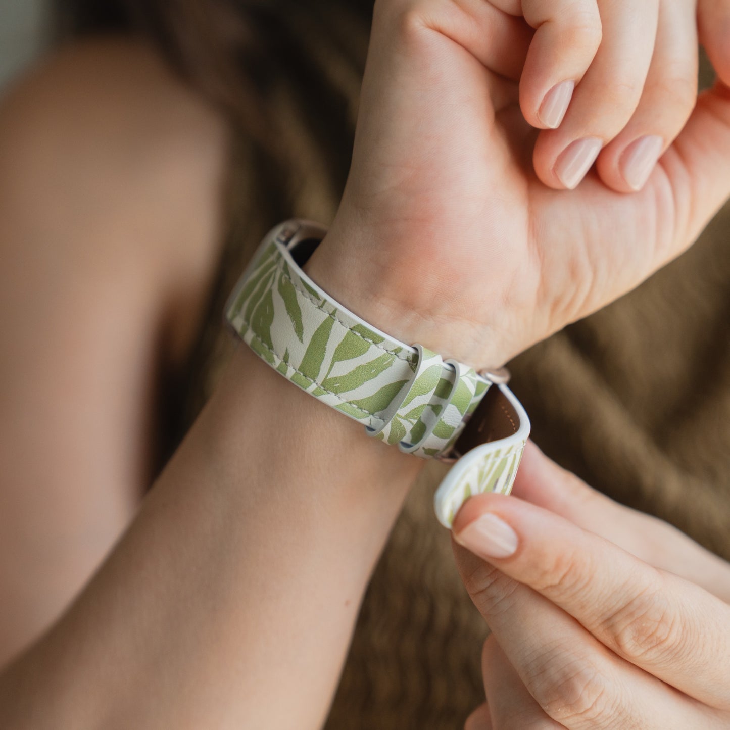 arktisband Apple Watch Armband „Studio“ - Green Leaves