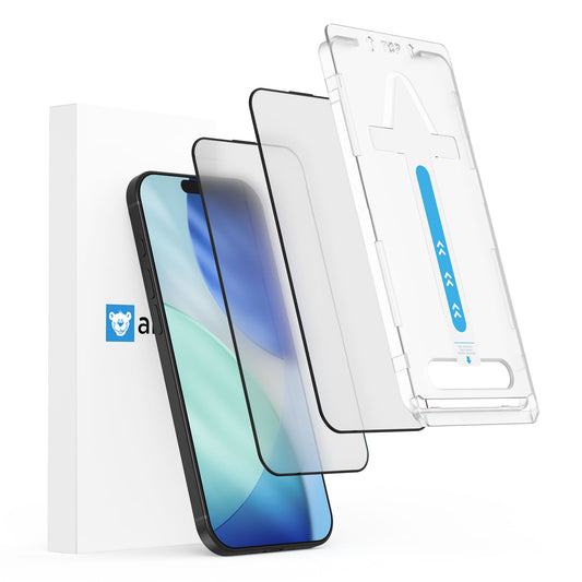 Die arktis iPhone 17 Pro Max MATT Displayschutzfolie - zwei matte Displayschutzfolien mit einem Installationstray - sind neben der arktis Originalverpackung abgebildet.
