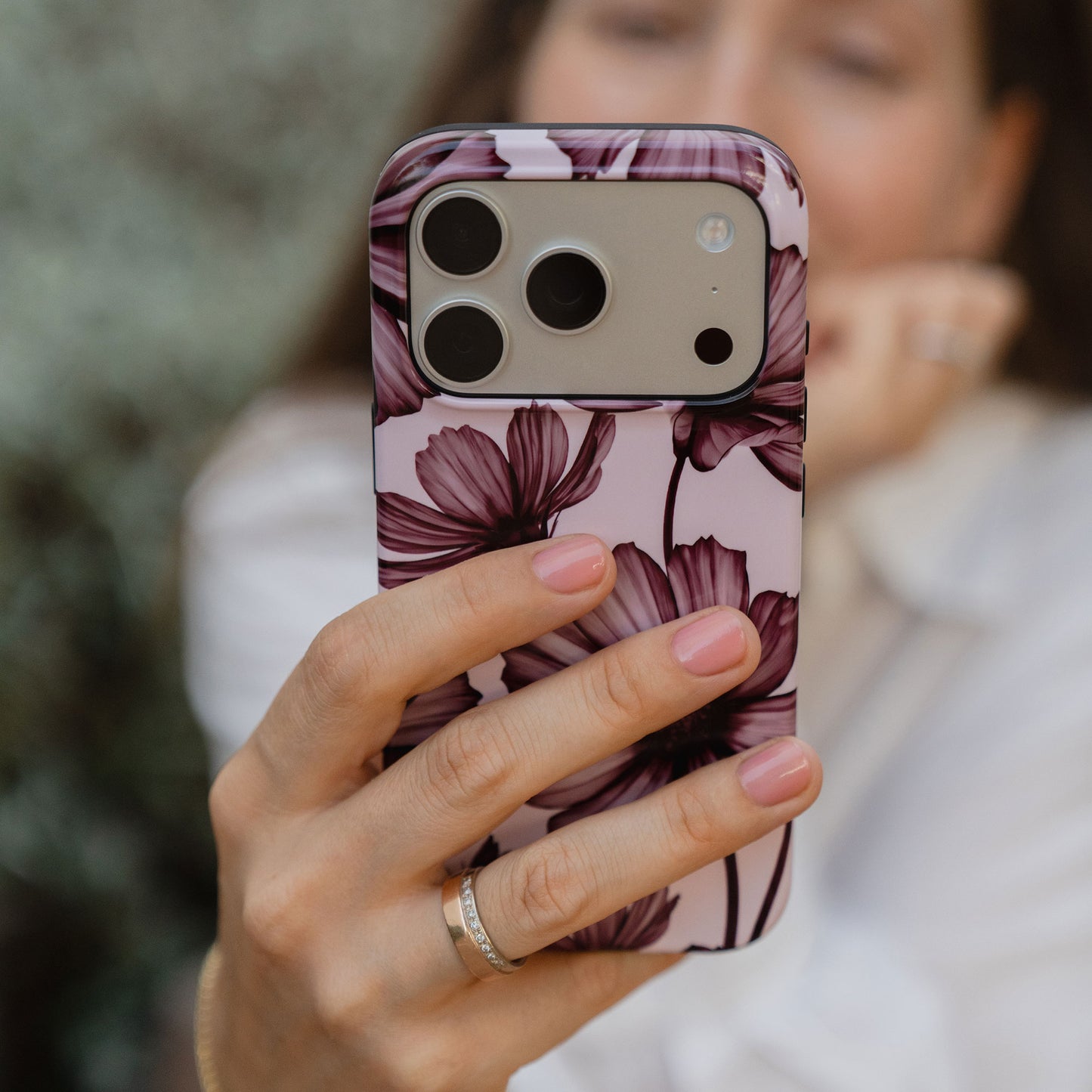 arktis iPhone 14 Pro Max Hülle - Bloom Case