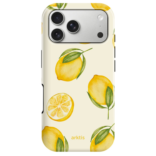 Die arktis iPhone 17 Pro Hülle - Lemon von arktis bietet stoßabsorbierendes TPU, MagSafe-Kompatibilität und überzeugt mit einem Muster aus ganzen Zitronen, Zitronenscheiben sowie grünen Blättern.