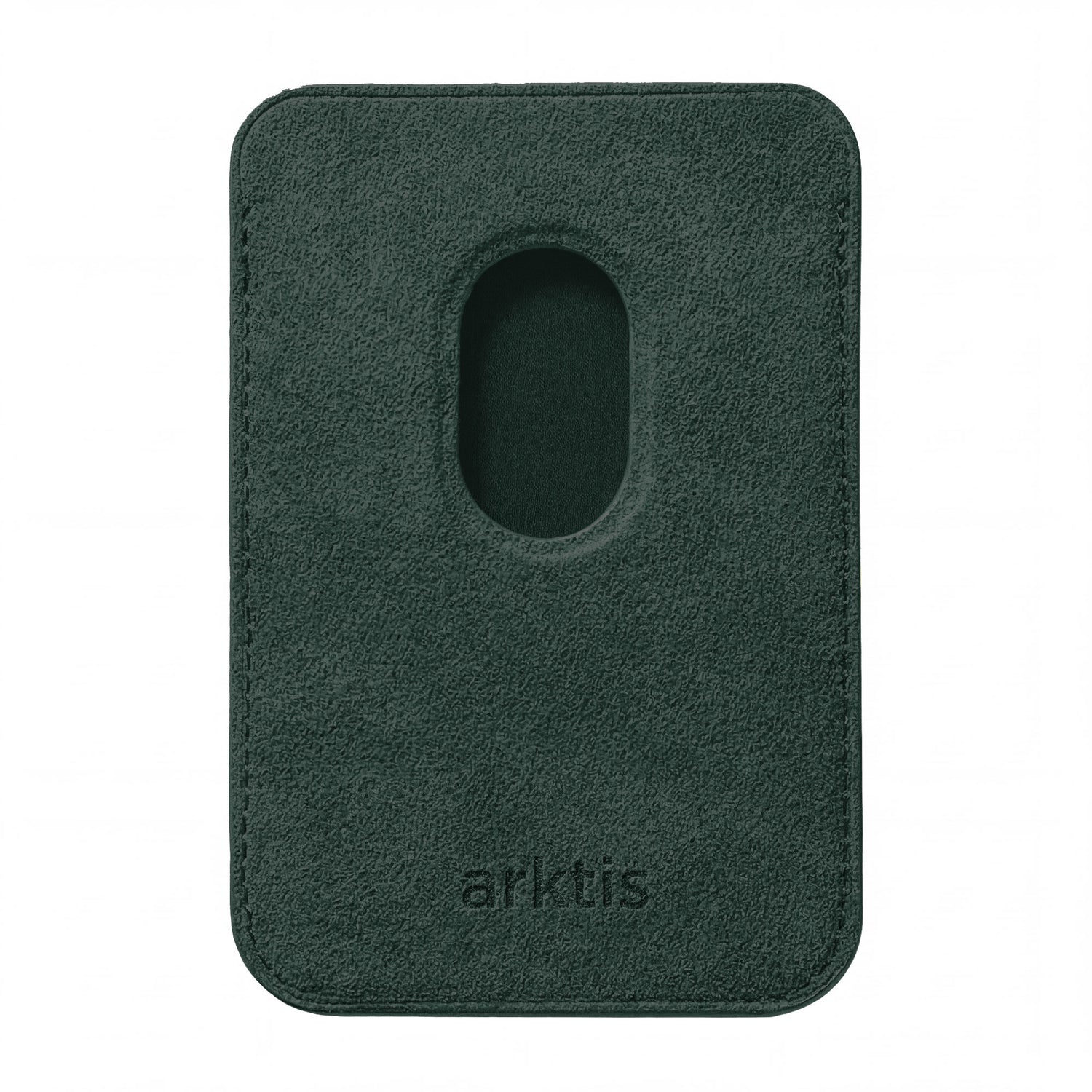 Der arktis iPhone MagSafe Kartenhalter aus Alcantara ist ein dunkelgrüner, rechteckiger Kartenhalter mit kreisförmigem Ausschnitt und geprägtem arktis Branding an der Unterseite.