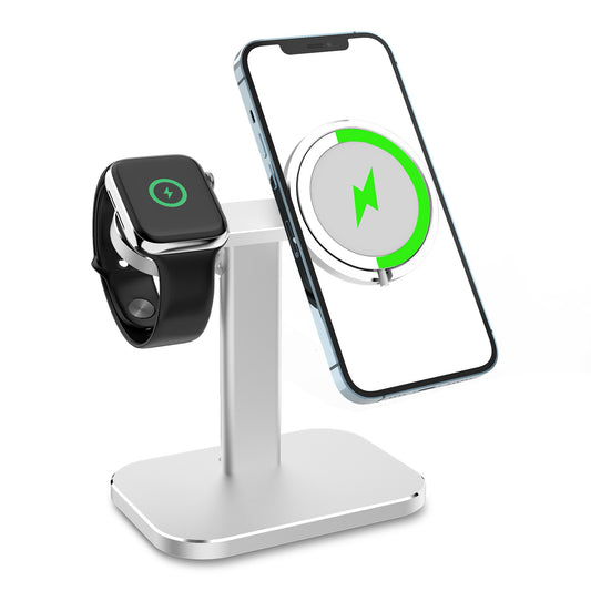 Der arktis MagSafe AluStand für iPhone und Apple Watch von arktis lädt Ihr iPhone und Ihre Apple Watch kabellos auf, wobei die Ladesymbole auf beiden Geräten sichtbar sind.