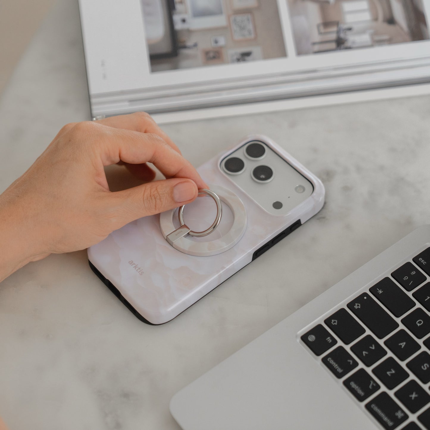 Magnetischer Ringhalter für MagSafe - Marble Flower