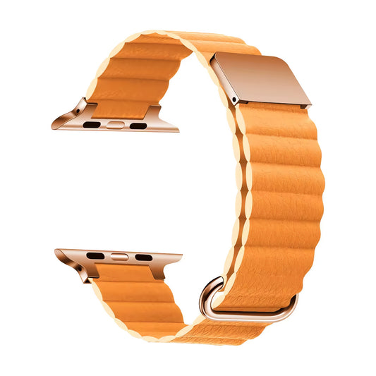 Das arktisband Kunstlederarmband „Gustino“ für die Apple Watch verfügt über ein strukturiertes orangefarbenes Design, roségoldene Anschlüsse und einen passenden Magnetverschluss – perfekt für Ihre Smartwatch, hier auf weißem Hintergrund abgebildet.