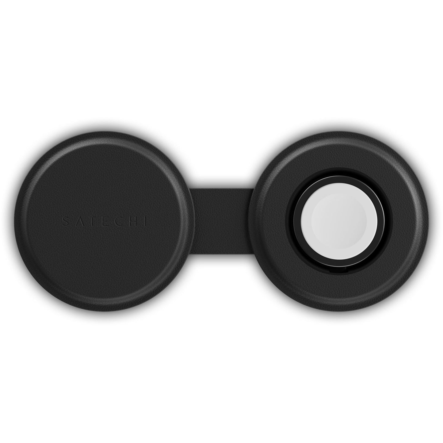 Das Satechi OntheGo 2-in-1 Wireless Charger ist ein schwarzes, kreisförmiges, MagSafe-kompatibles kabelloses Ladegerät mit zwei Teilen, das für nahtloses Aufladen unterwegs entwickelt wurde.