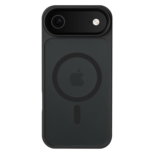 Das Arktis iPhone Air Solid Case mit MagSafe von Arktis ist ein mattschwarzes, MagSafe-kompatibles Case, das die Kamera Ihres iPhones und das Apple-Logo auf der Rückseite zeigt.