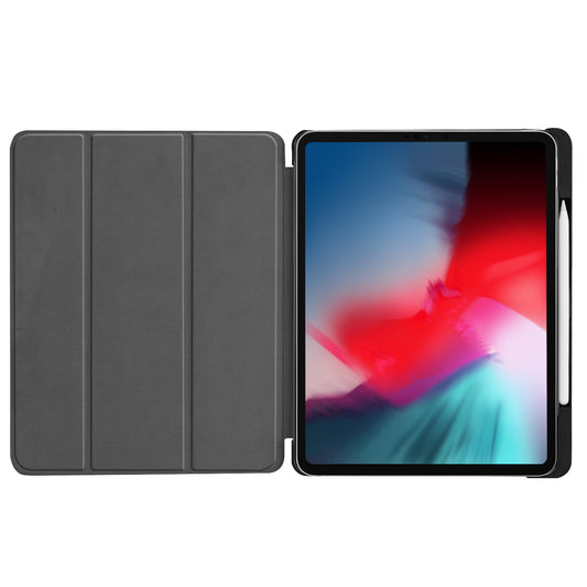 IPad Pro 11" in einem ArktisPRO iPad Pro 11“ (2018) PREMIUM SmartCase (schwarz), Bildschirm zeigt abstraktes Hintergrundbild, mit angeschlossenem Apple Pencil 2.