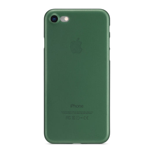 Die ArktisPRO iPhone SE (2022/2020) Hülle ULTRADÜNN in Grün wird von hinten gezeigt und hebt die Kamera, den Blitz, das Apple-Logo und die Markierungen hervor – perfekt für kabelloses Laden.